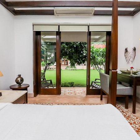 Saptapuri By Royal Orchid Hotels Limited バラナシ エクステリア 写真