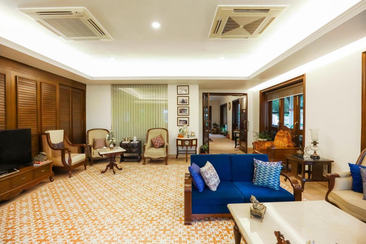 Saptapuri By Royal Orchid Hotels Limited バラナシ エクステリア 写真