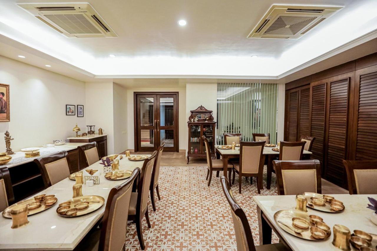 Saptapuri By Royal Orchid Hotels Limited バラナシ エクステリア 写真