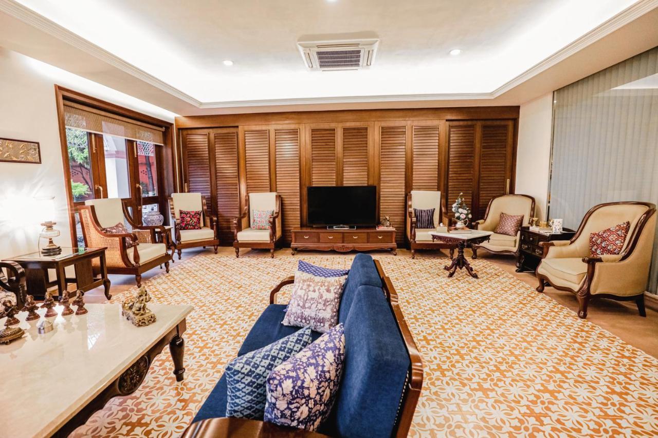 Saptapuri By Royal Orchid Hotels Limited バラナシ エクステリア 写真